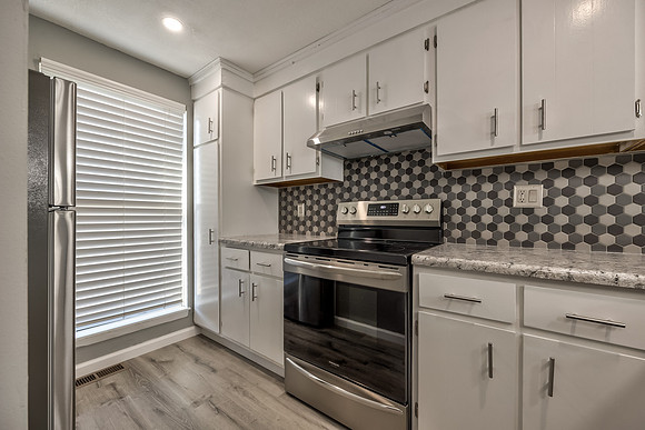 8257Monrovia-4
