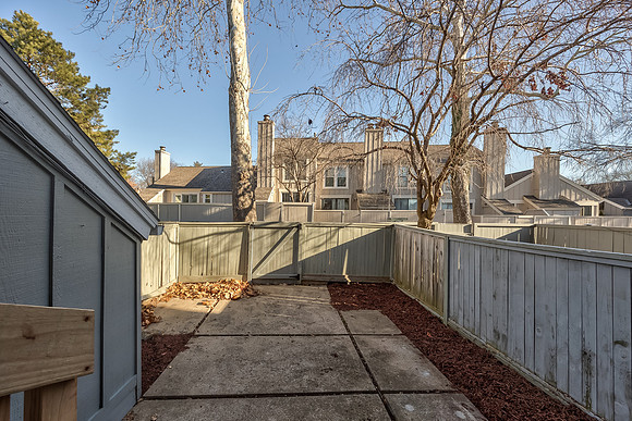 8257Monrovia-10