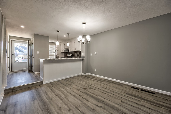 8257Monrovia-13