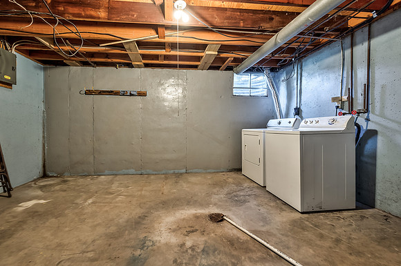 8257Monrovia-16
