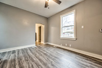 908Delaware-17