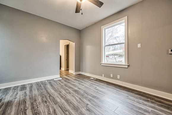 908Delaware-17