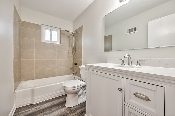 9333BallentineST-12