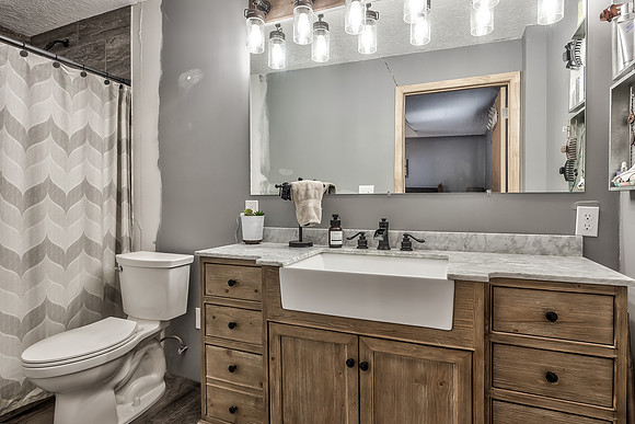 24961Hollingsworth-4