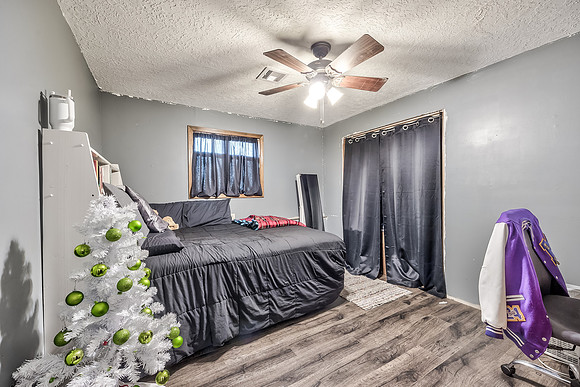 24961Hollingsworth-7