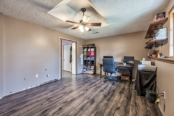 24961Hollingsworth-22