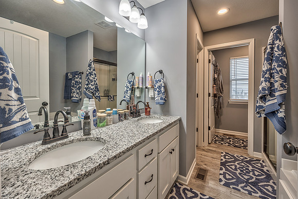 11307YeckerAve-24