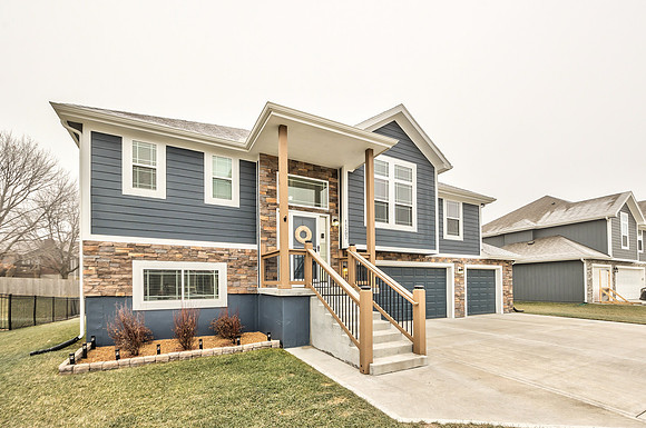 11307YeckerAve-45