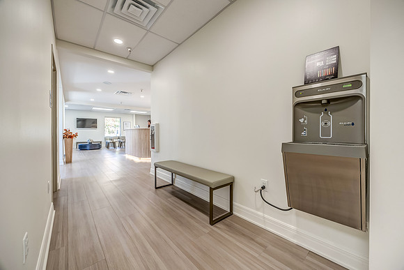 8401W125th-24