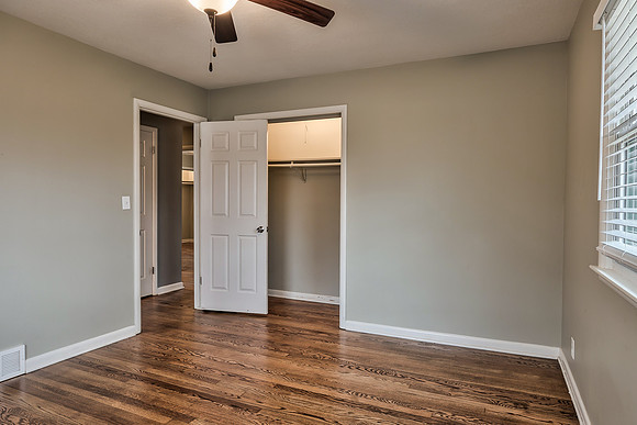 5212SterlingAve-2