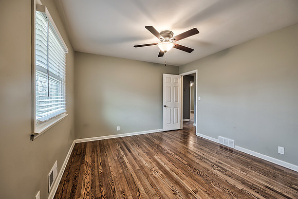 5212SterlingAve-9