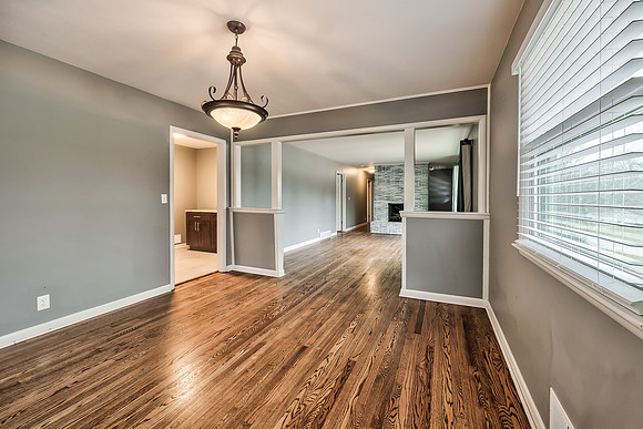 5212SterlingAve-17