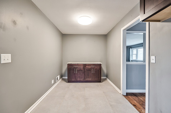 5212SterlingAve-23