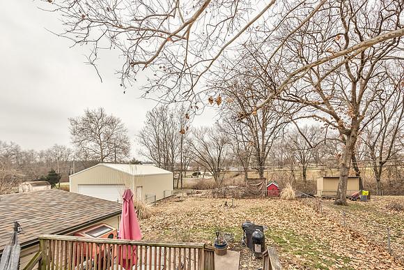 104ContinentalDr-28