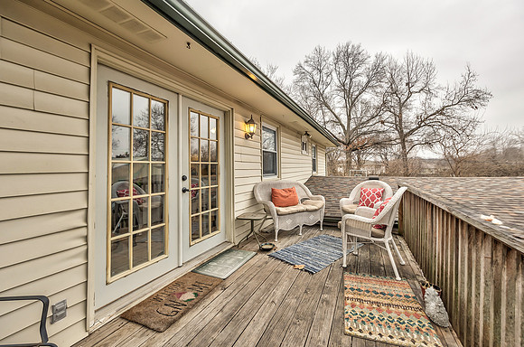 104ContinentalDr-29