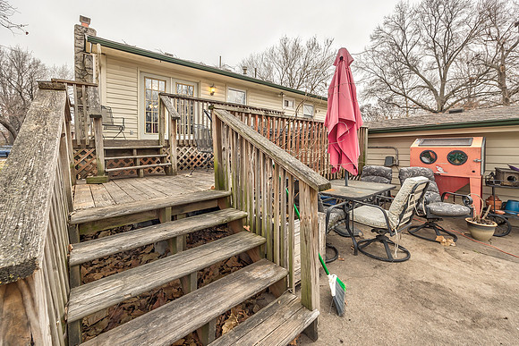 104ContinentalDr-32