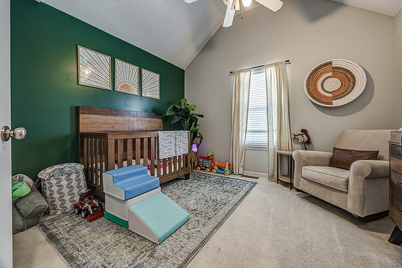 520CedarFallsCT-18