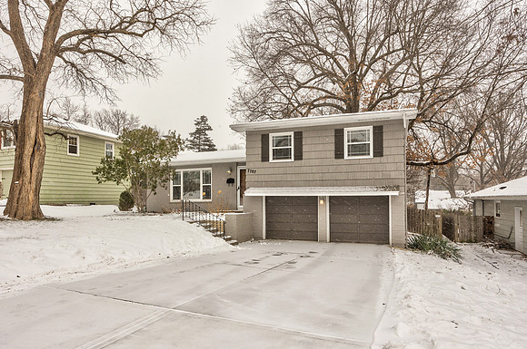 7707HoweDR-46