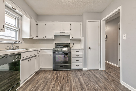 7400E133ST-13