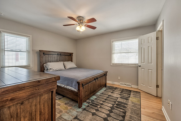 13001PennycrossRD-5