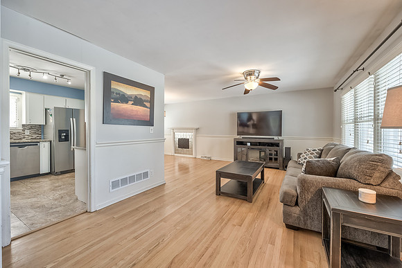 13001PennycrossRD-9