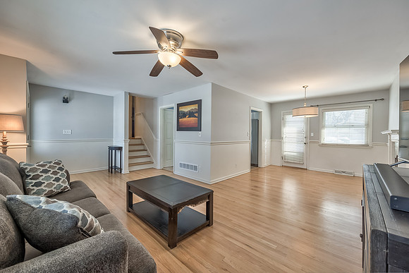 13001PennycrossRD-12