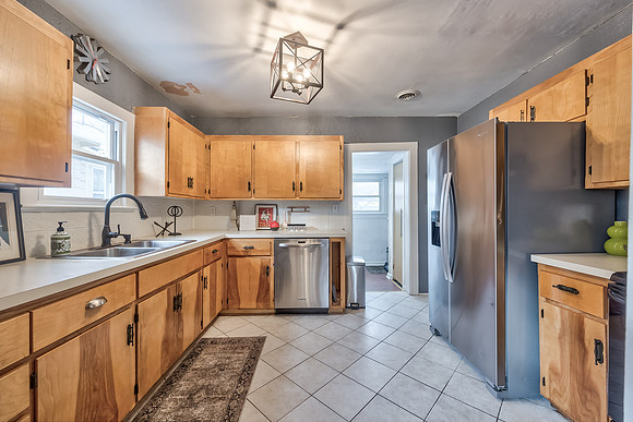 2510W45AVE-16