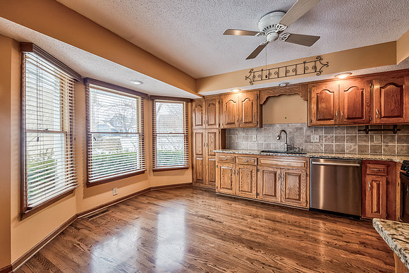 14515W94ST-9