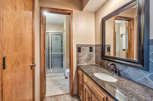 14515W94ST-20