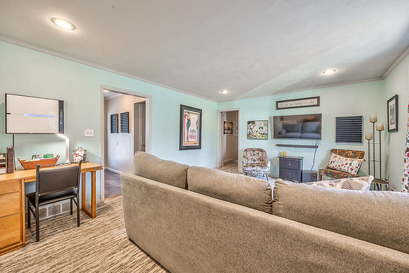 7923Dearborn-17