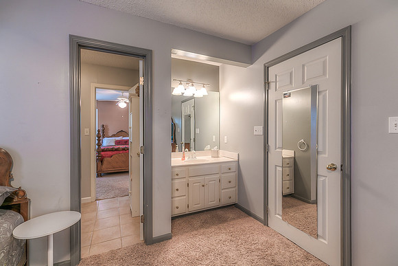 11401NHome-42