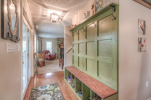 11401NHome-36