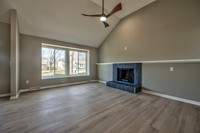 9209Constance-5