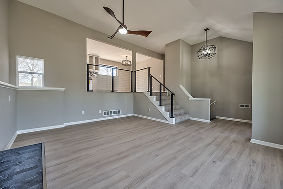 9209Constance-3