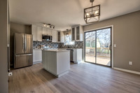 9209Constance-9