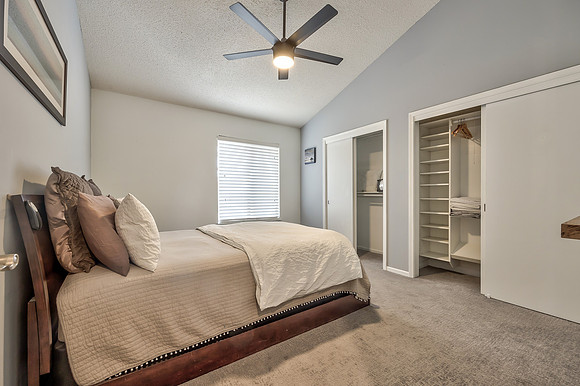 5570SantaFeDR-20