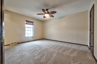10228ConserST-19