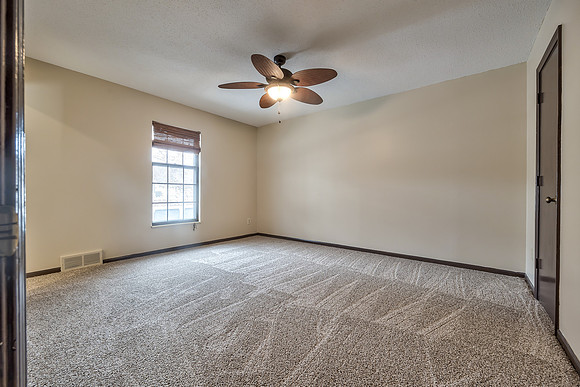 10228ConserST-19