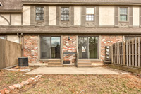10228Exterior-6