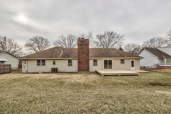 8134OaklandAve-22