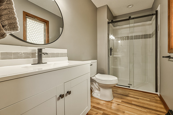 8134OaklandAve-30