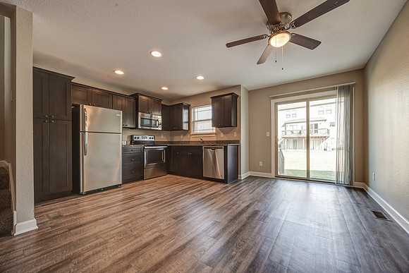10530ClubhouseDr-6