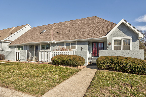 120WoodbridgeLN-2