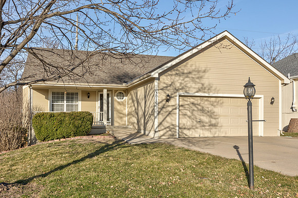 3016Girard-2