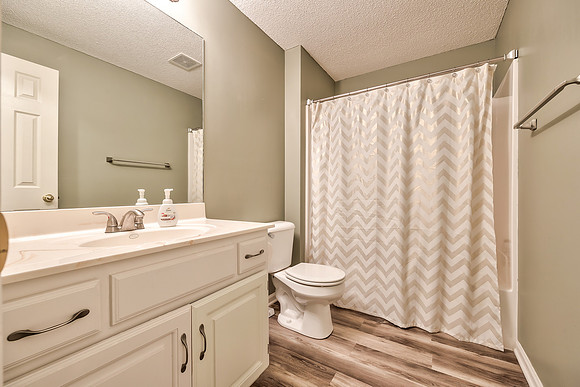 3016Girard-25
