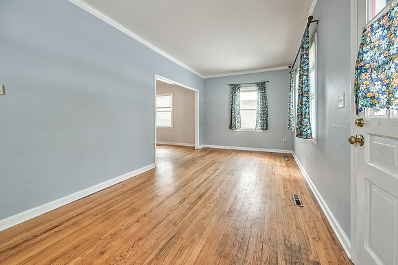 8011MainST-4