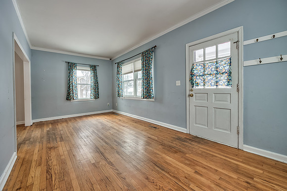 8011MainST-5
