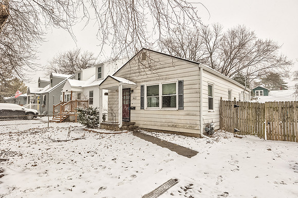 8011MainST-3