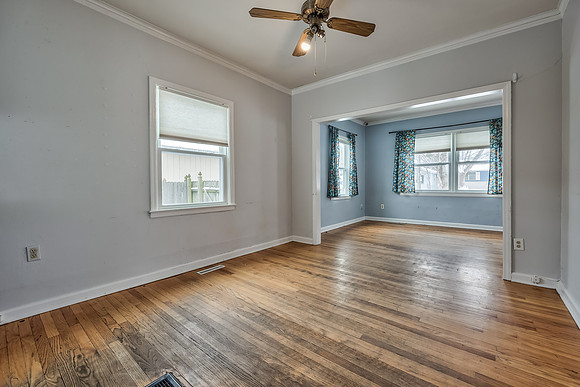 8011MainST-14