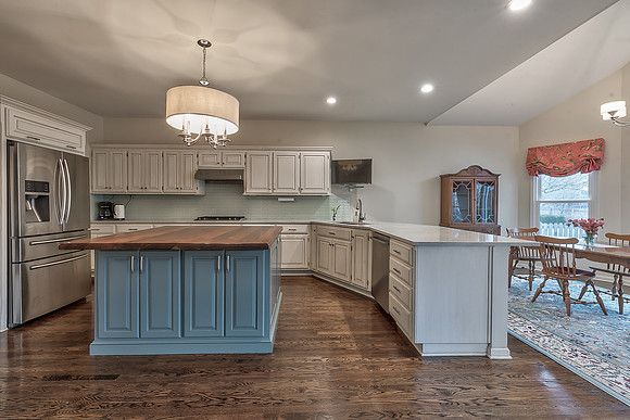 13115LarsenSt-22